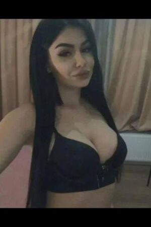 dark haired Bristol Escort
