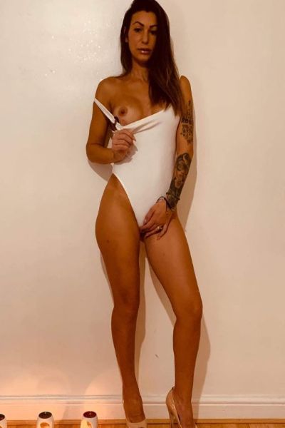 Bangor escort revealing her breast