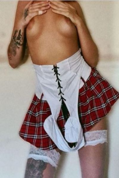 Bare breasted Wigan escort