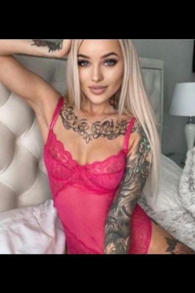Sexy high class Portsmouth escort in pink lingerie