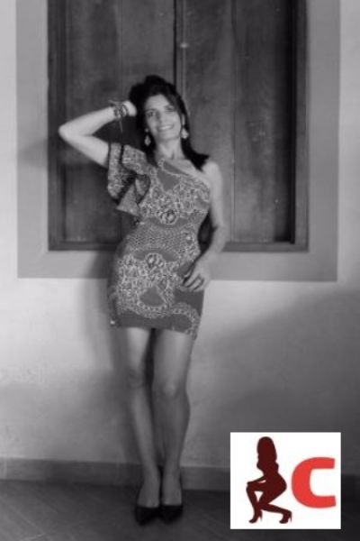 monochrome picture of exotic Aberdeen escort