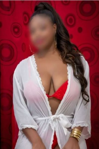 busty ebony Inverness escort