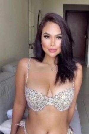 busty Stirling escort in floral bra