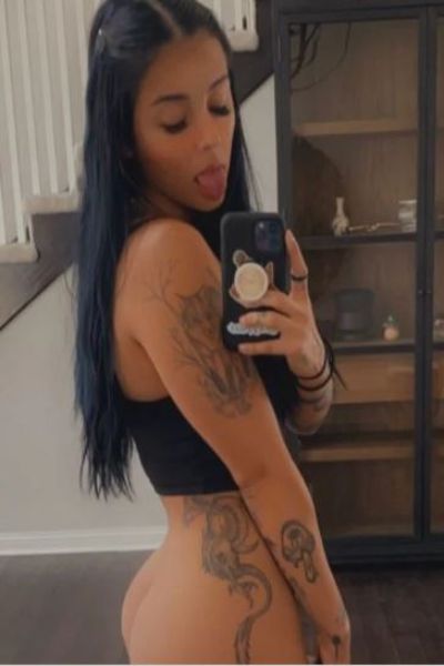 Doncaster escort with lots of tattoos