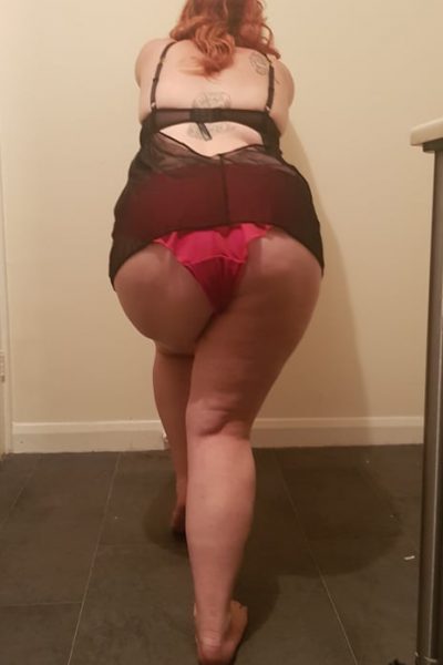 BBW Derby Escort showing her full ass