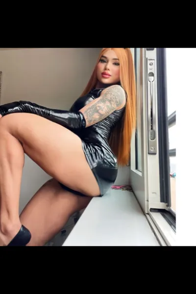 Priscilla Ferraz in leather outfit