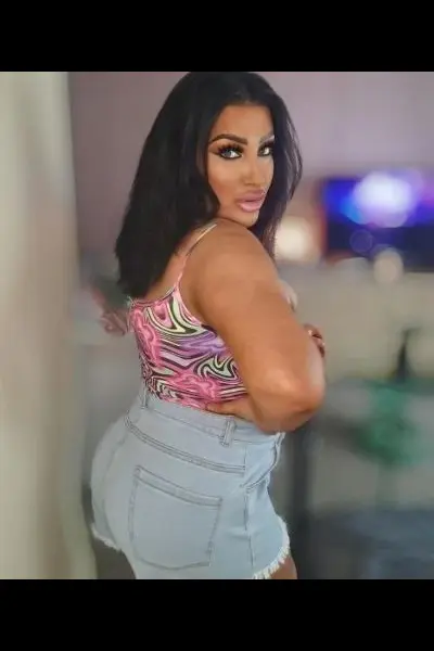 Tiffany DY5 TS Escort