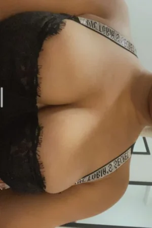 Dublin escorts cleavage