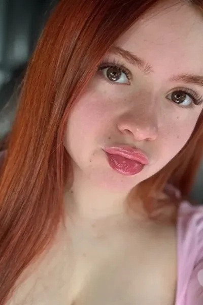Ginger Guildford Escort pouting