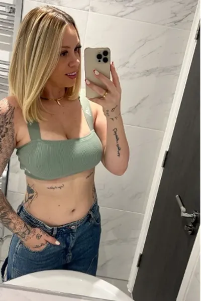 Sunbury-on-Thames Escort taking a selfie in the bathroom